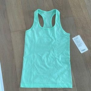 Lulu swiftly size 4 Mint Green